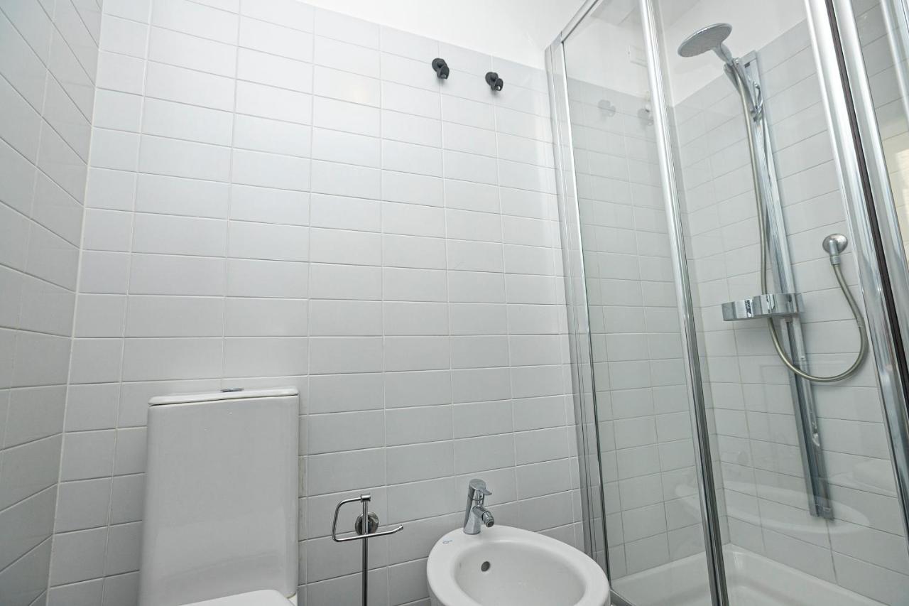 Comfort Suite Генуа Екстериор снимка